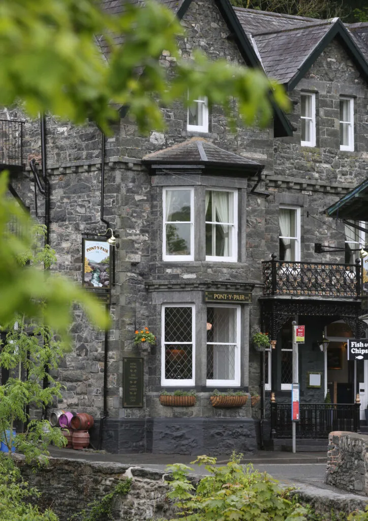 Pont-y-Pair pub in Betws-y-Coed
