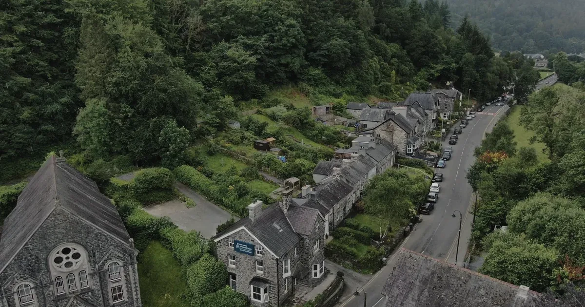 The Waypoint Cafe & Bar | Y Waypoint Caffi & Bar in Betws-y-Coed